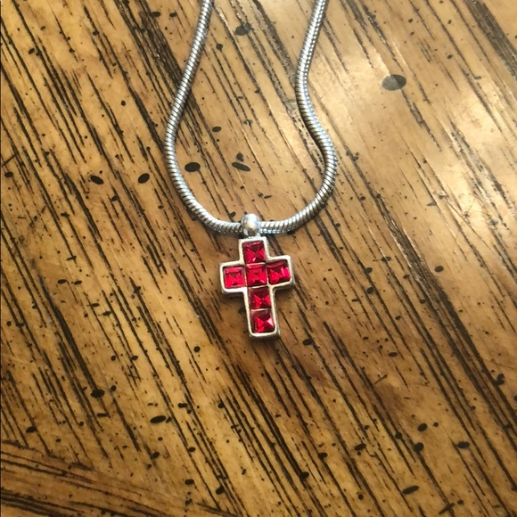 Petite Cross necklace red - Picture 1 of 3